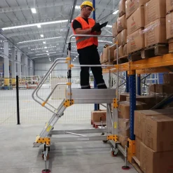 Plattformstrappa med stabilisator