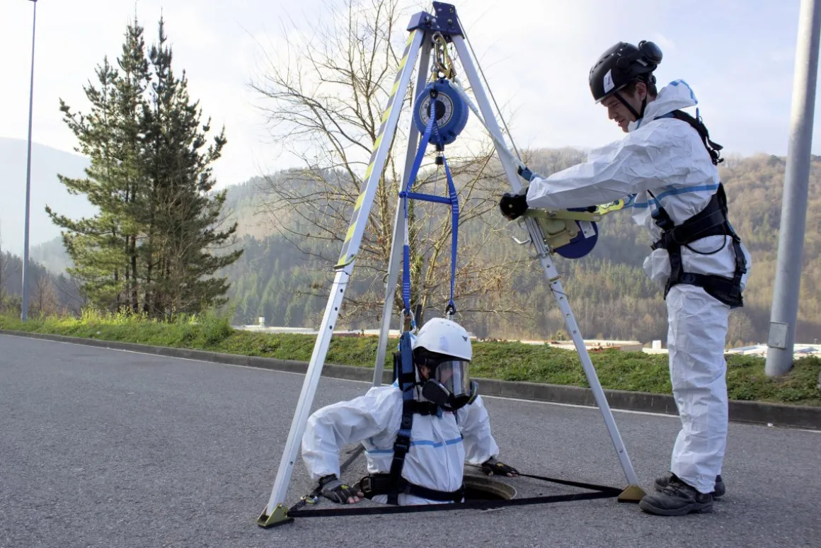Tripod för nedfirning Paket 20m Premium